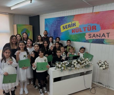 Serik Kültür Sanat ve Eğitim Derneği’nde Müzik Dinletisi